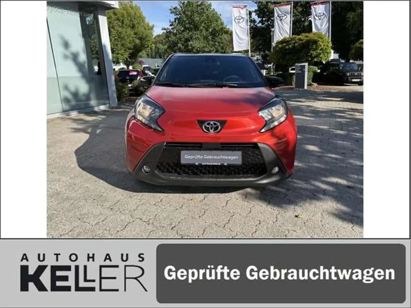 Toyota Aygo X Teamplayer Rosso - 2