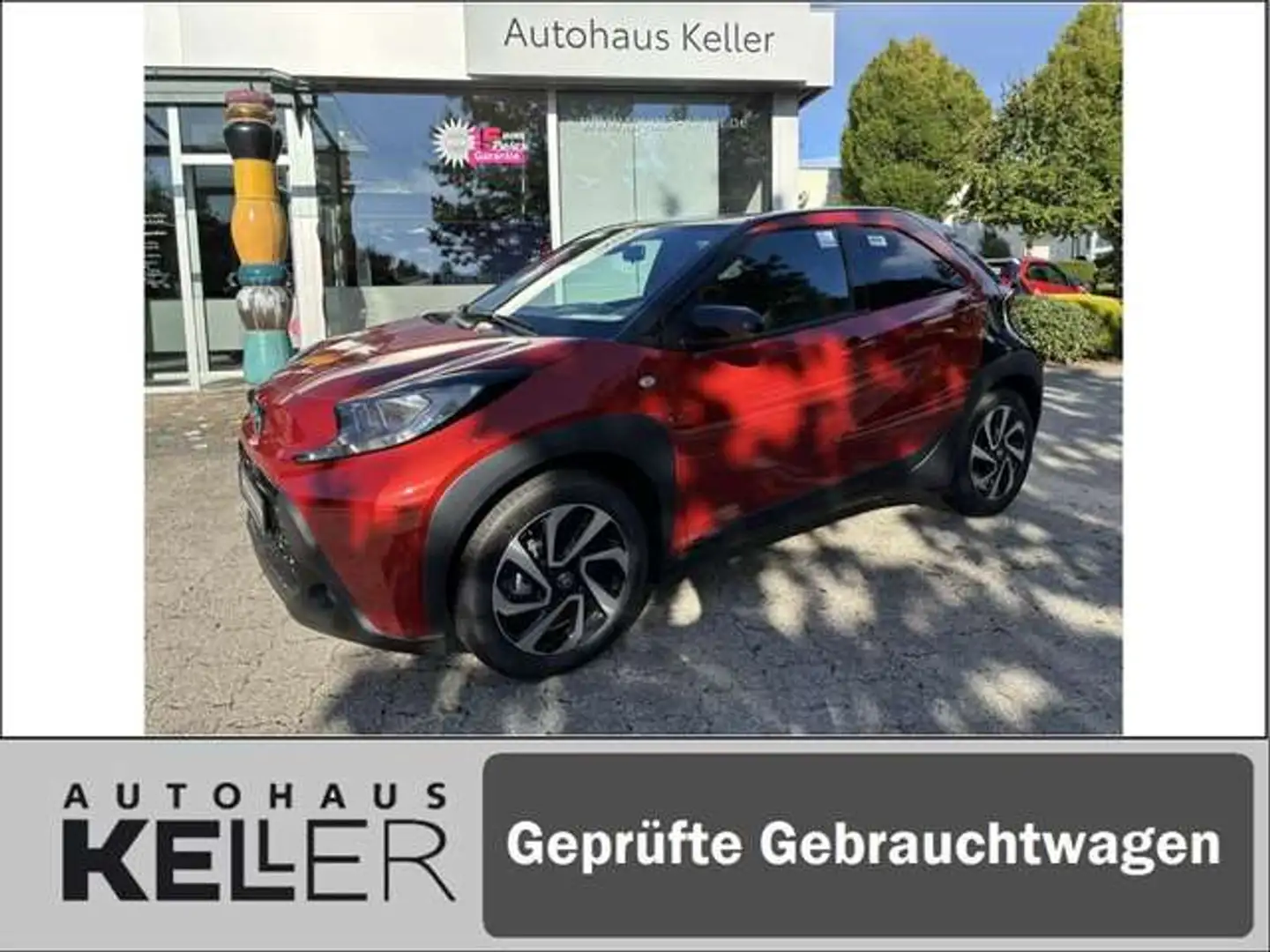 Toyota Aygo X Teamplayer Rosso - 1