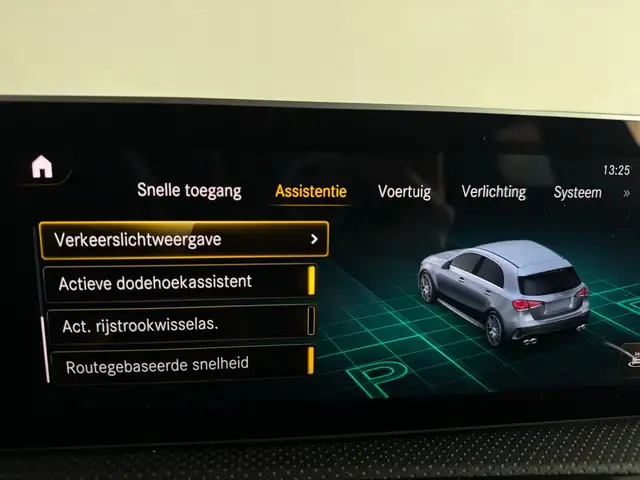 Mercedes-Benz A-Class view 22