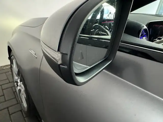 Mercedes-Benz A-Class view 29