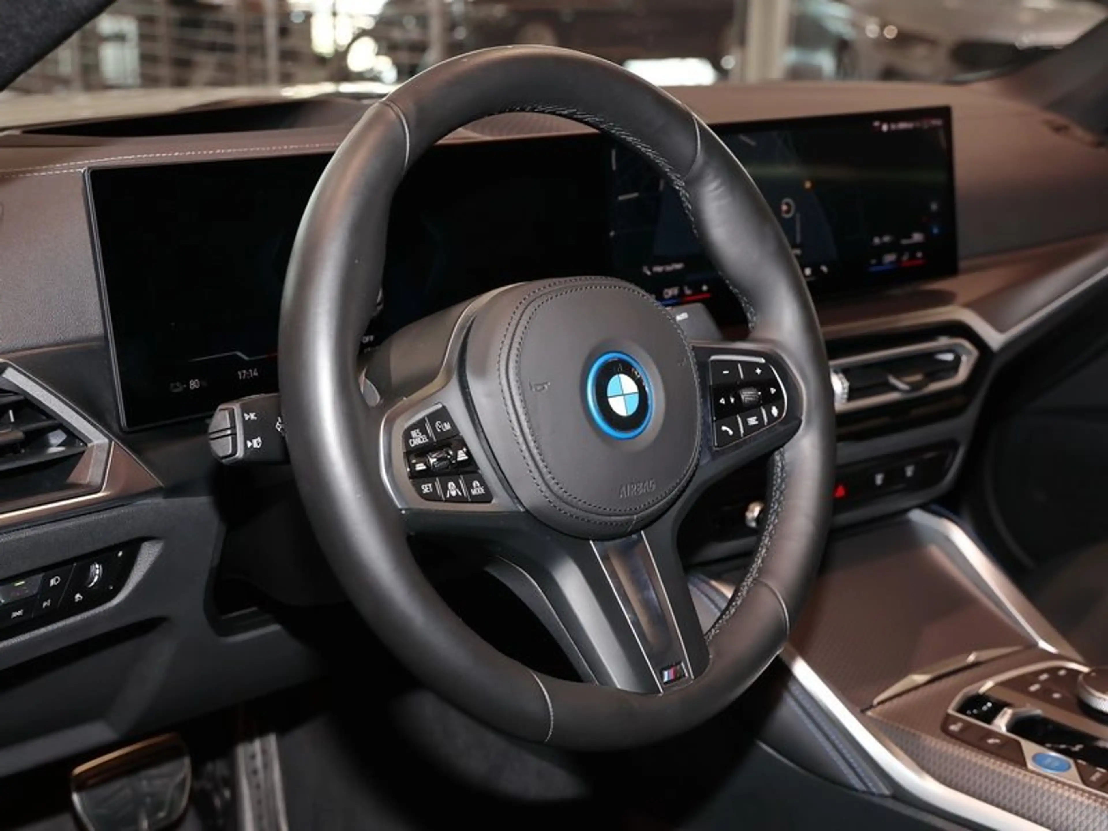 BMW i4 eDrive40 Gran Coupé M Sport DrivAssProf LED RFK Hi — photo 7