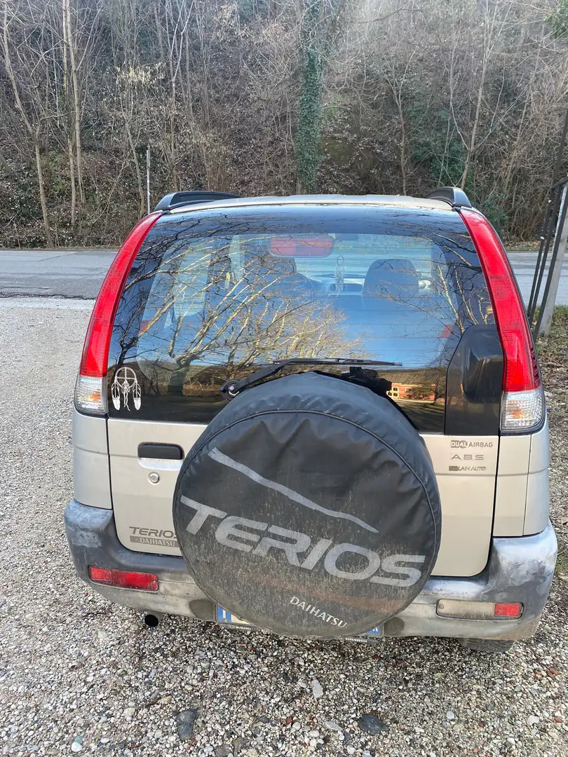 Daihatsu Terios Terios+1.3+DB+c/2airbag Argintiu - 2