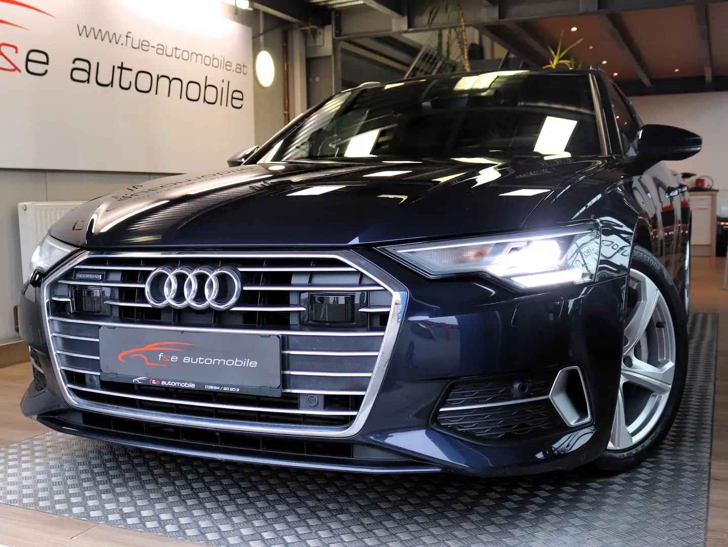 Audi A6 50 TFSI e quattro sport Blau - 1
