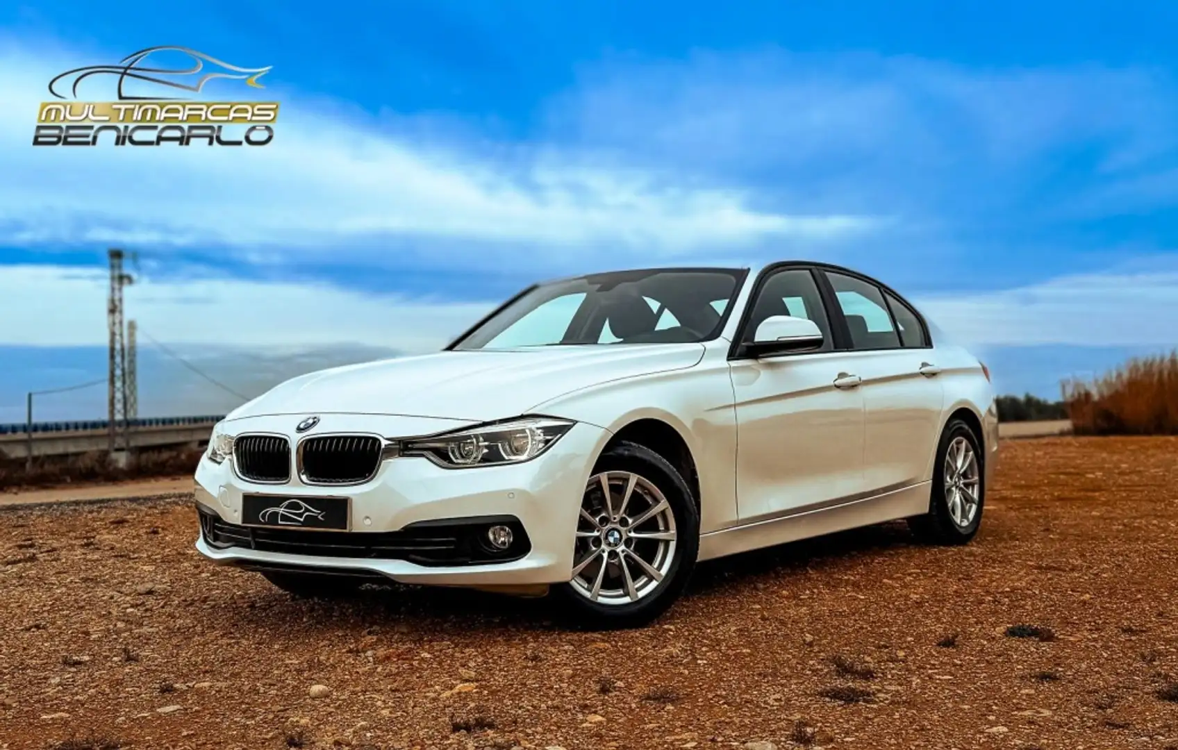 BMW 318 318d Blanc - 1