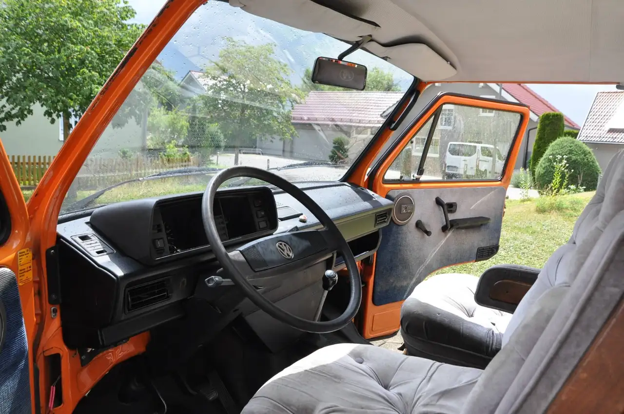 Volkswagen Bus T3 Camper Baujahr 1984, foto 3