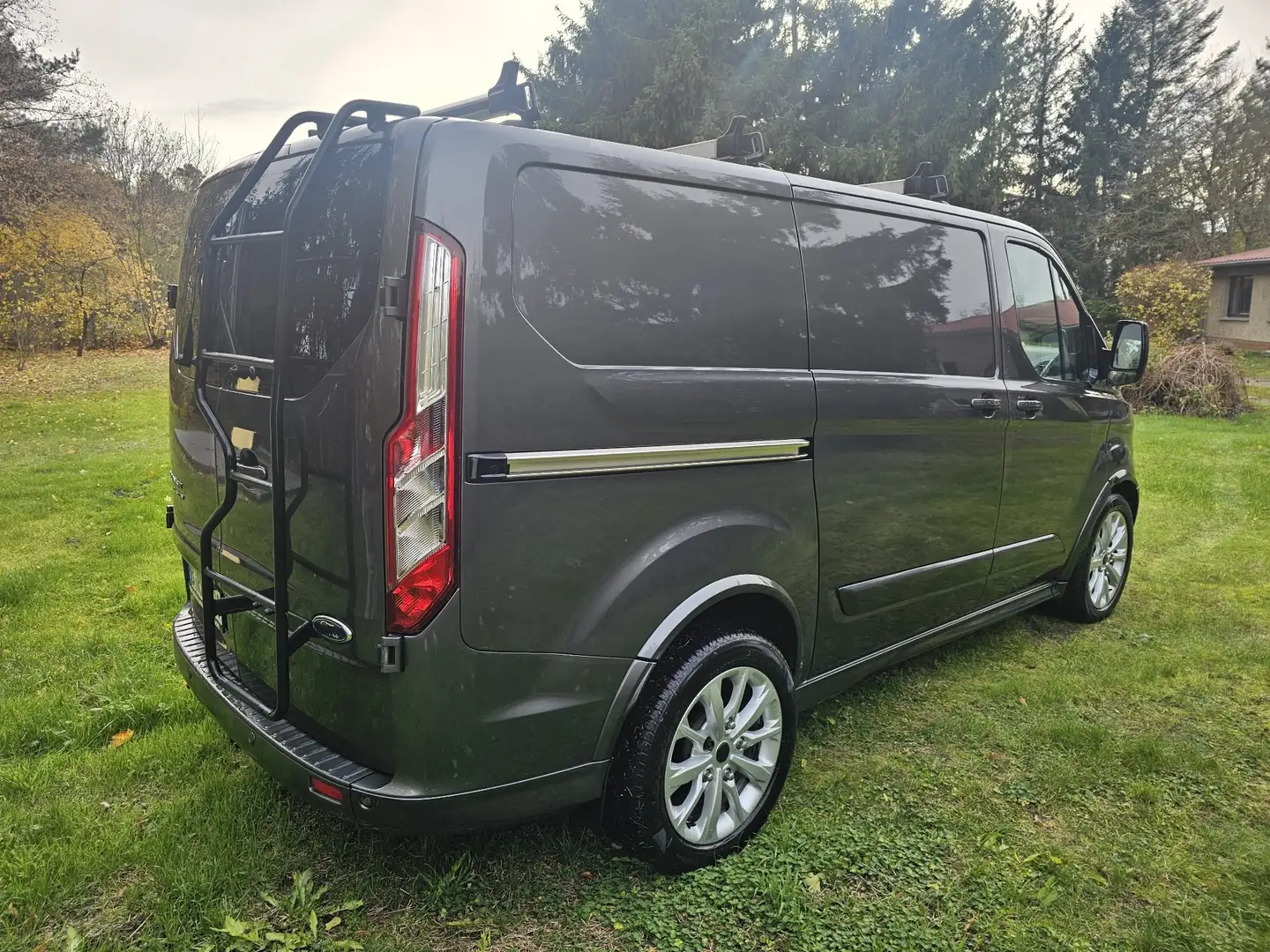 Ford Transit Custom 290 L1 Sport Grau - 1
