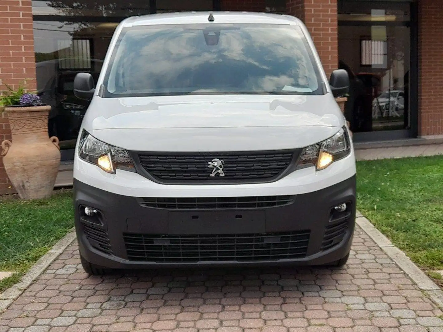 Peugeot Partner BlueHDi 100 PL Furgone Premium Bianco - 2