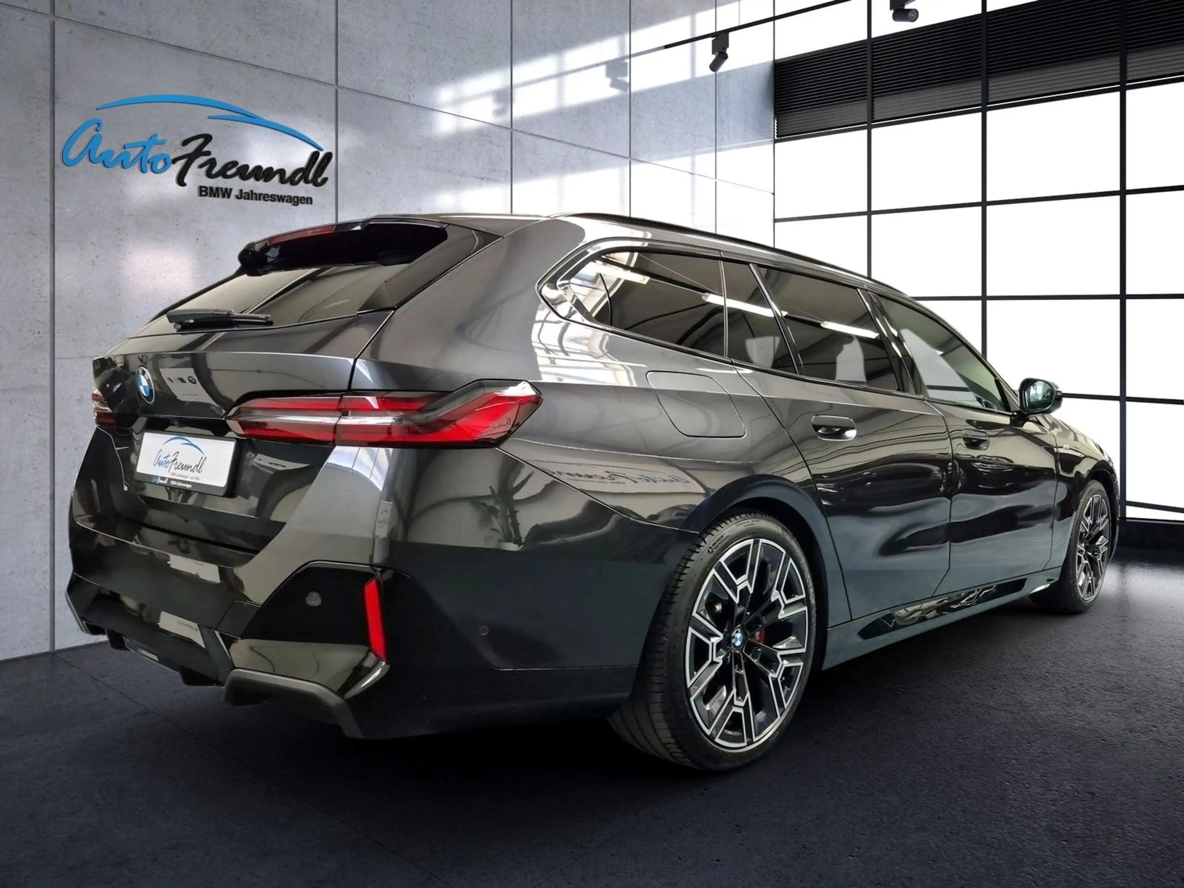 BMW 540 d xDrive M Sport Pro *Pano*Ad.FW Prof.*20 Zol — photo 3