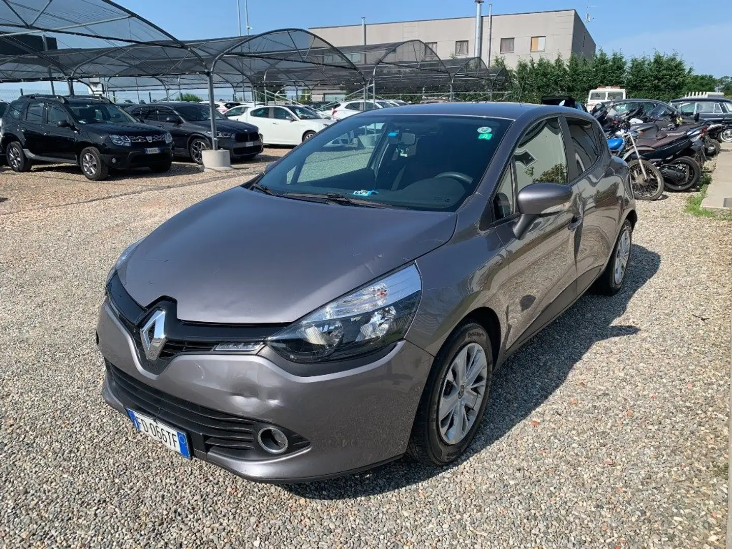 Renault Clio dCi 8V 75CV Start&Stop 5 porte Energy Grigio - 1