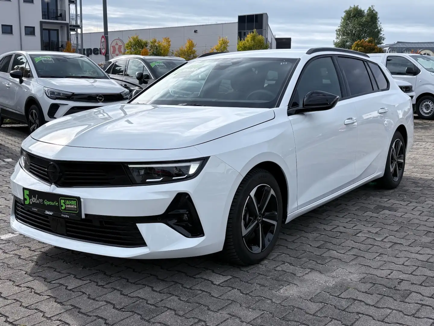 Opel Astra L ST 1.2 Turbo GS Navi*Kamera*Sitzhzg Weiß - 2