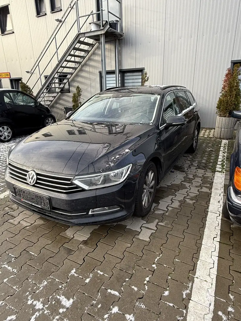 Volkswagen Passat Variant 2.0 TDI SCR Trendline - 2