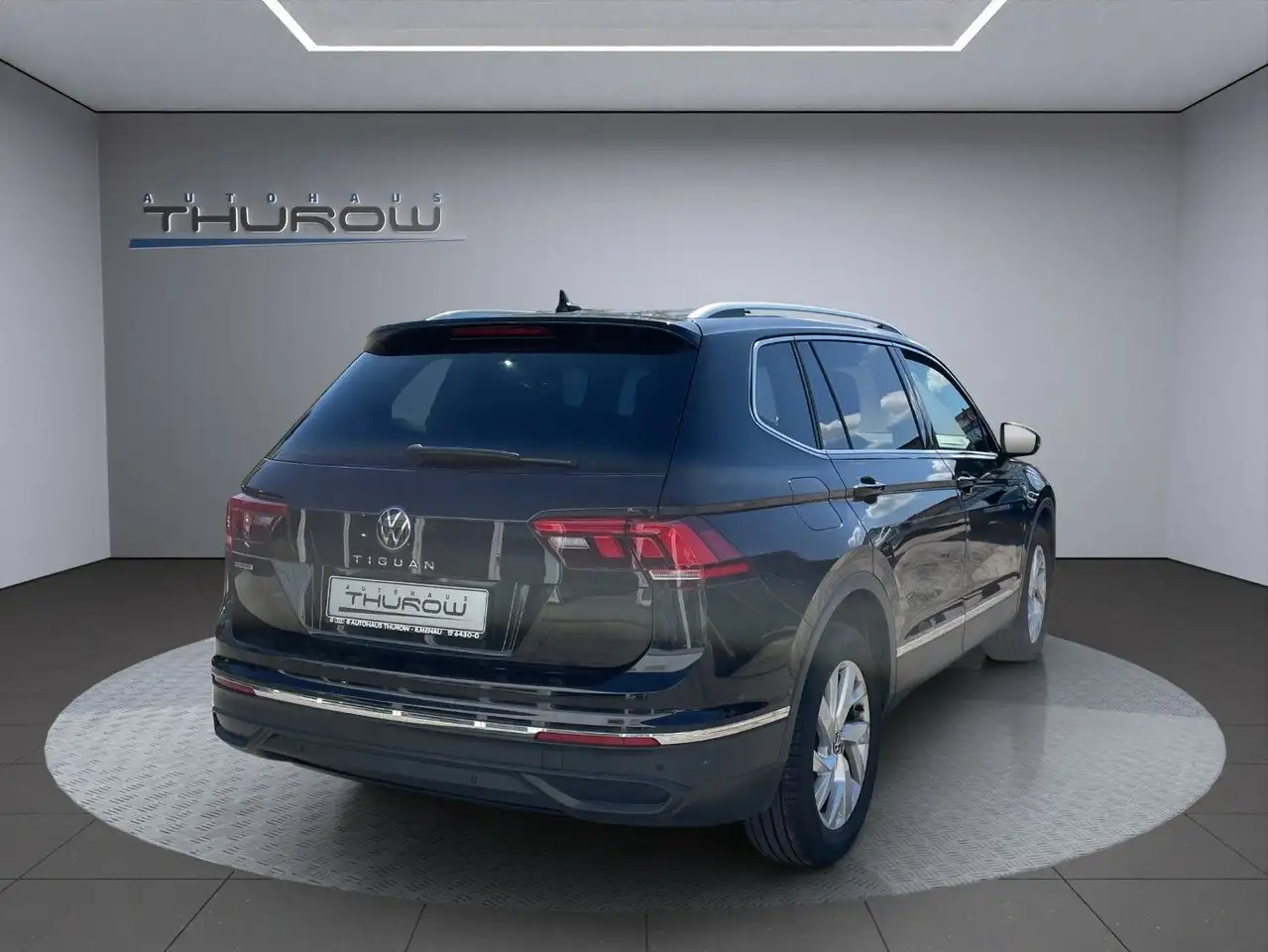Volkswagen Tiguan Allspace Life 2.0 TDI DSG AHZV Pano Kamer 5