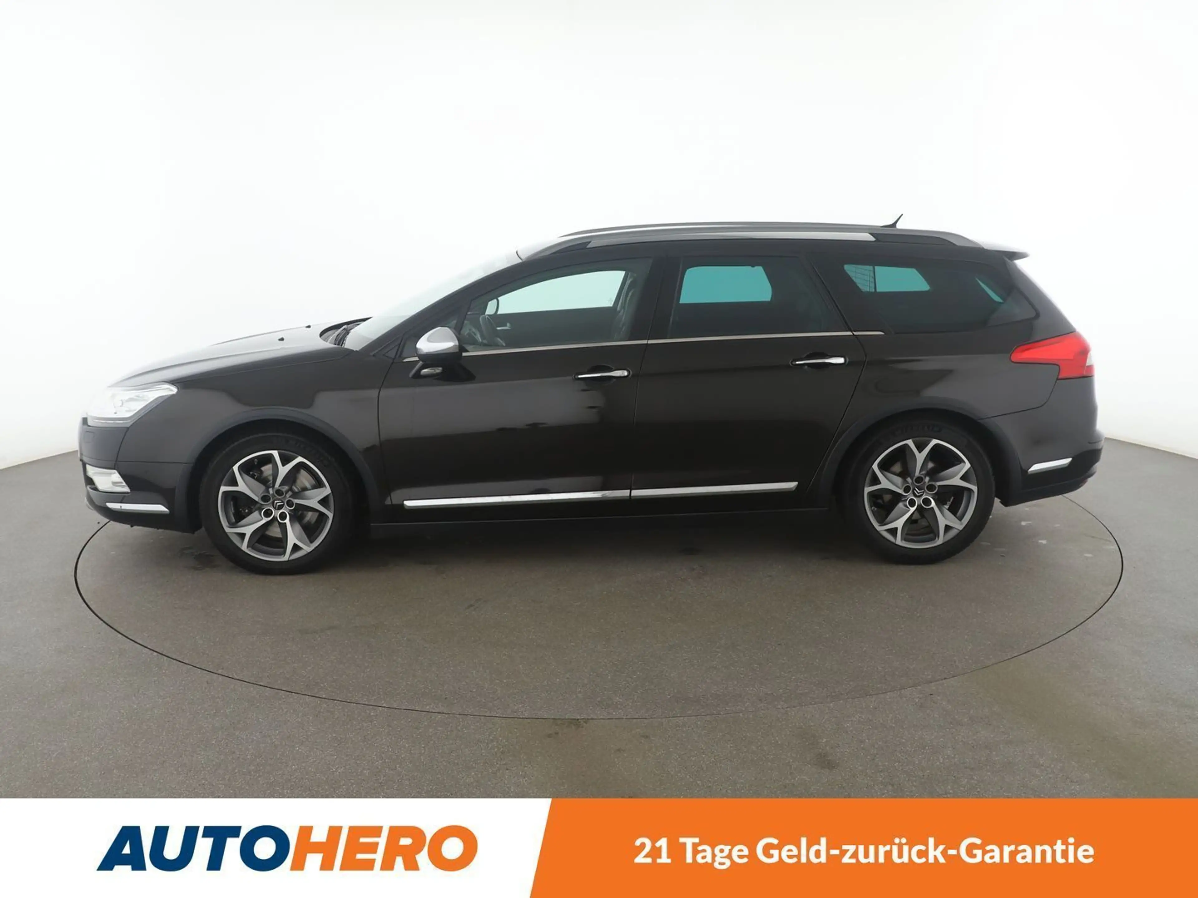 Citroen C5 2.2 HDi Aut.*NAVI*CAM*PDC*SHZ*TEMPO*PANO* — photo 3