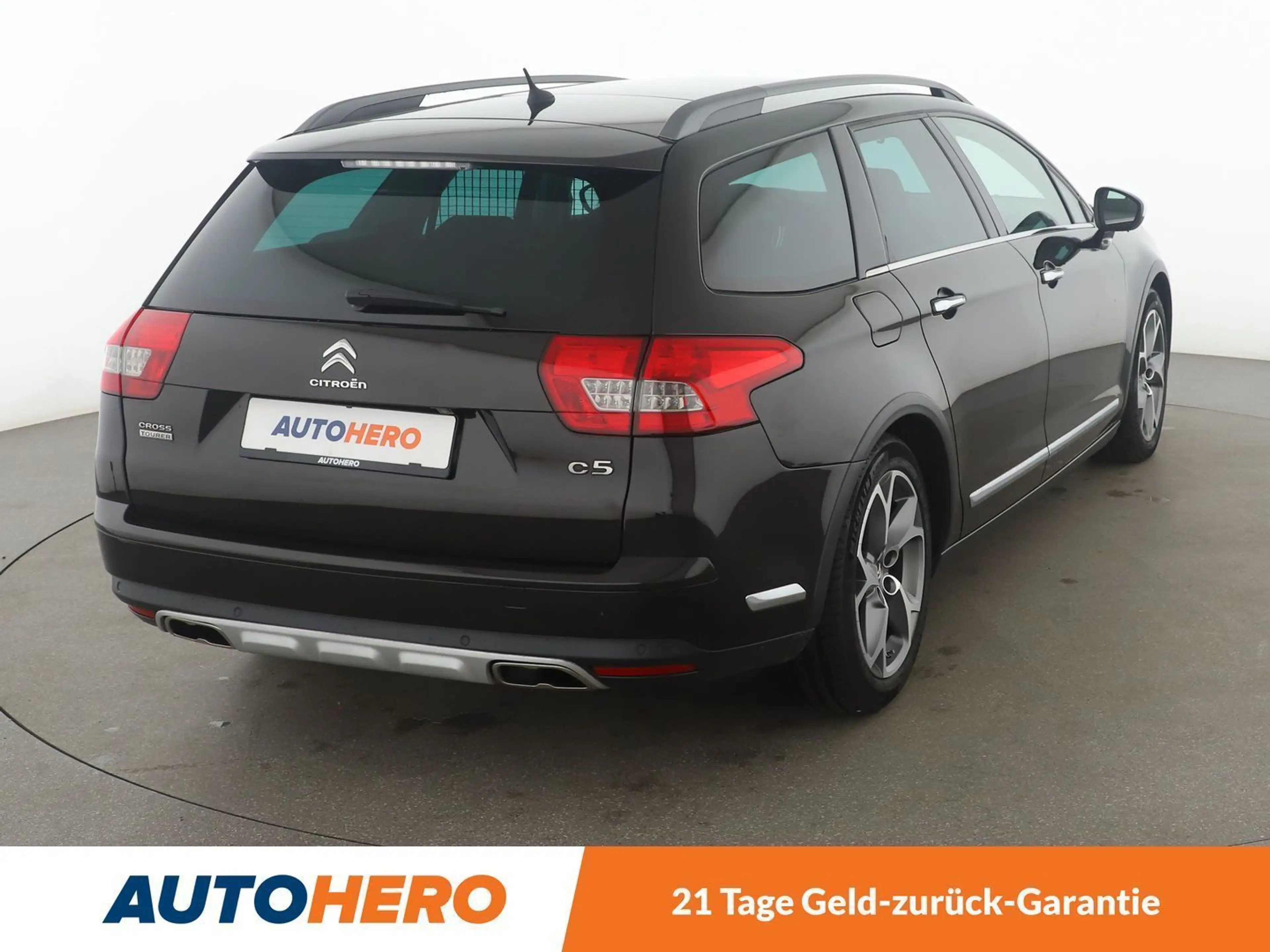 Citroen C5 2.2 HDi Aut.*NAVI*CAM*PDC*SHZ*TEMPO*PANO* — photo 6