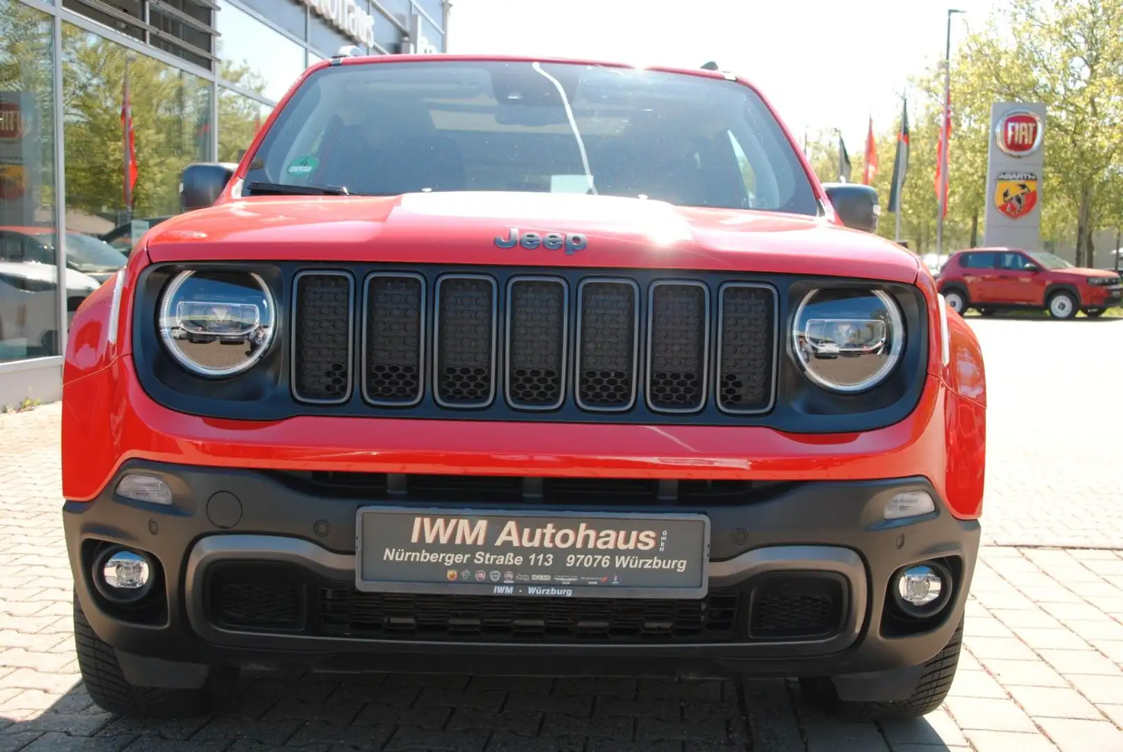 Jeep Renegade Trailhawk Plug-In-Hybrid 4xe PANO-DACH Rot - 2