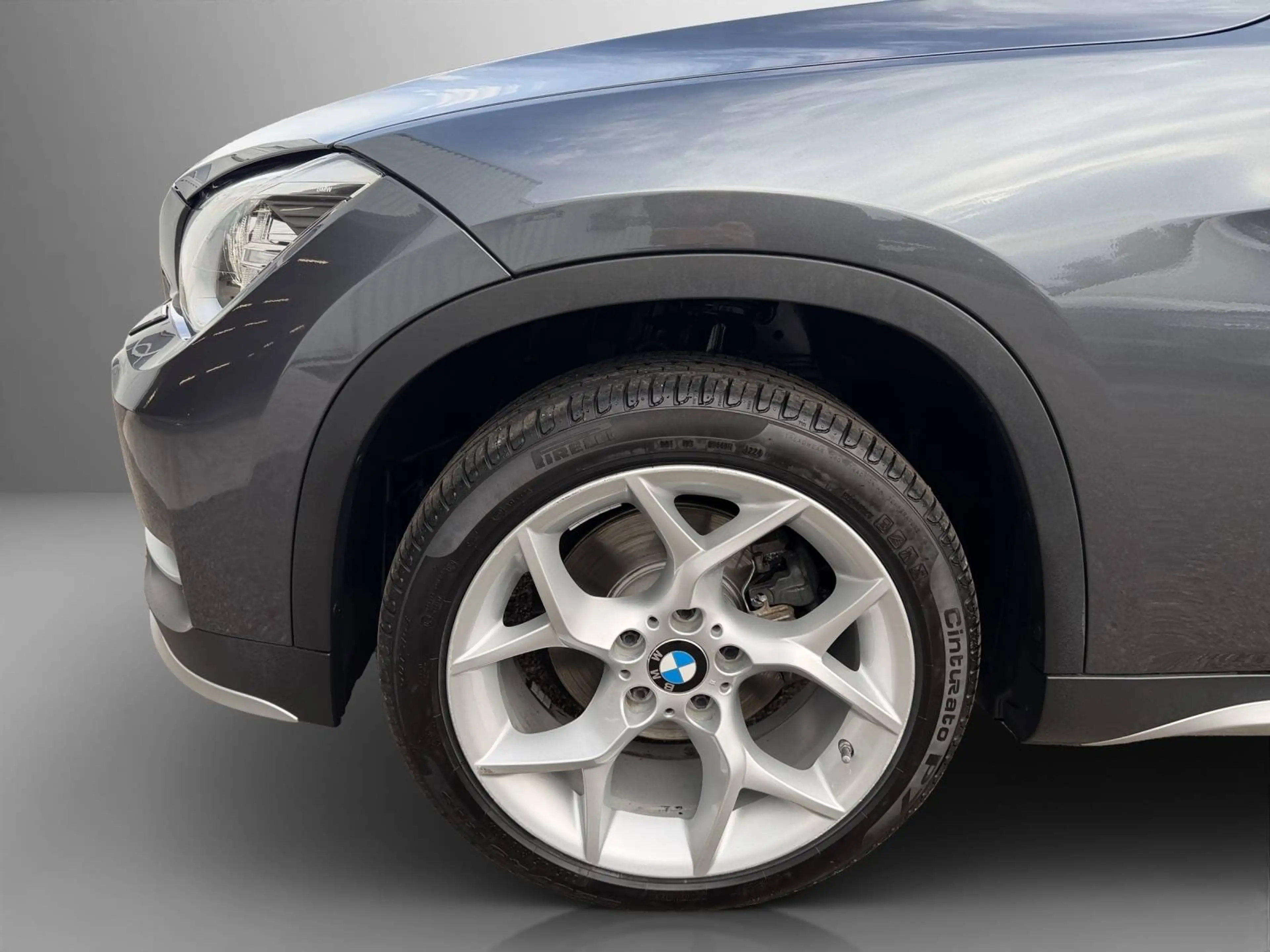 BMW X1 xDrive18d LCI Österreich-Paket Aut. *AHK, 18", SHZ, TMP, HISTORIE* — photo 11