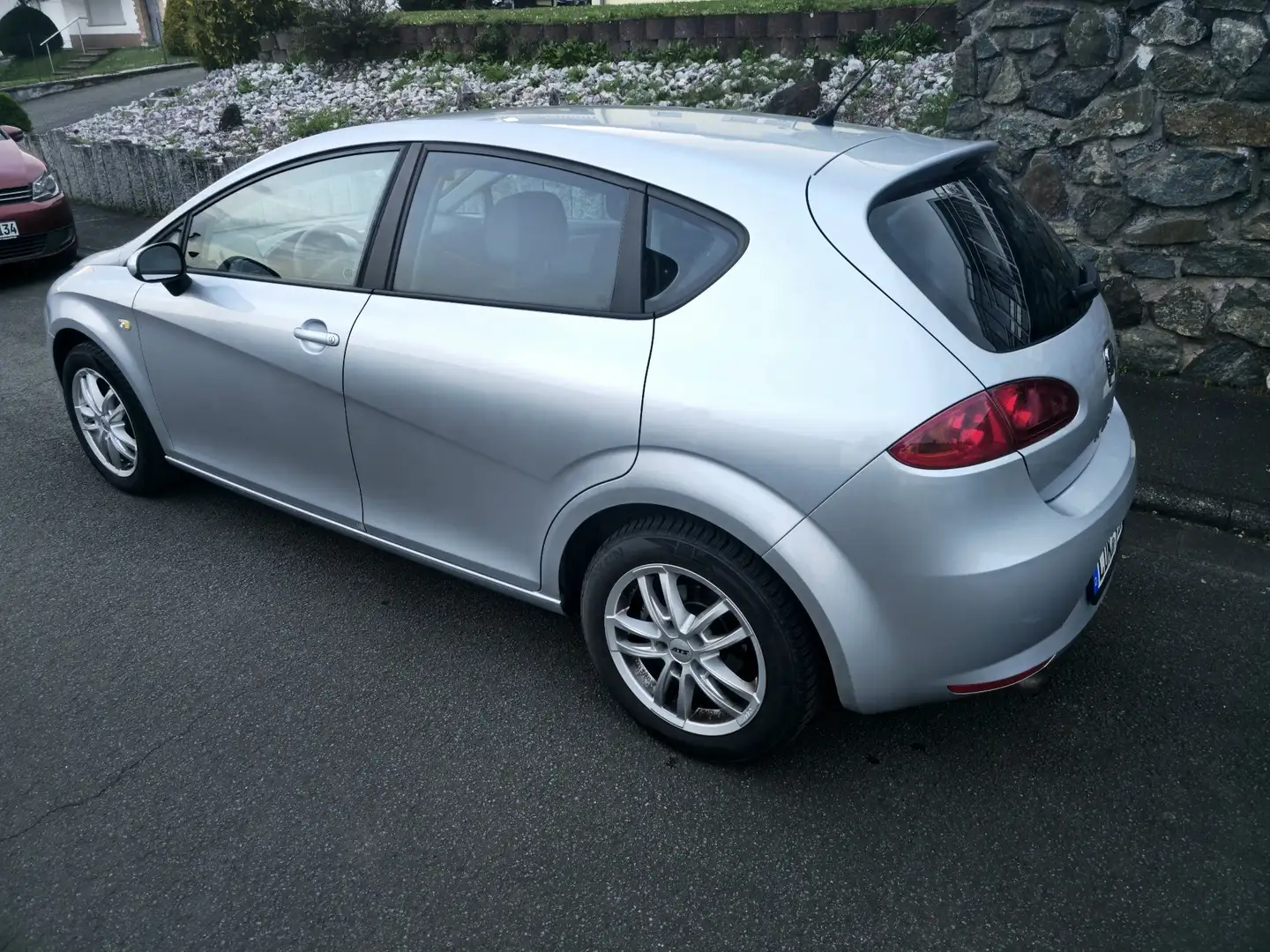 SEAT Leon 1.6 Reference Silver - 2
