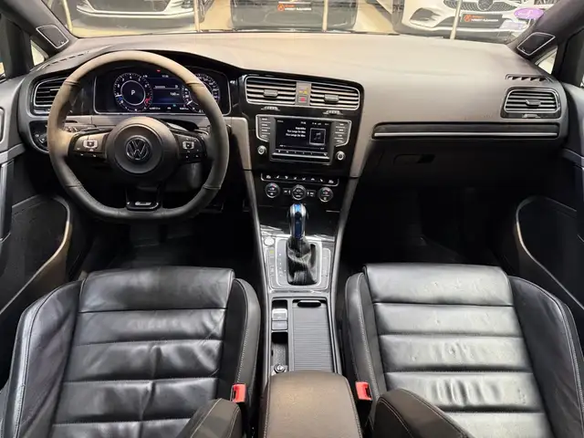 Volkswagen Golf view 15