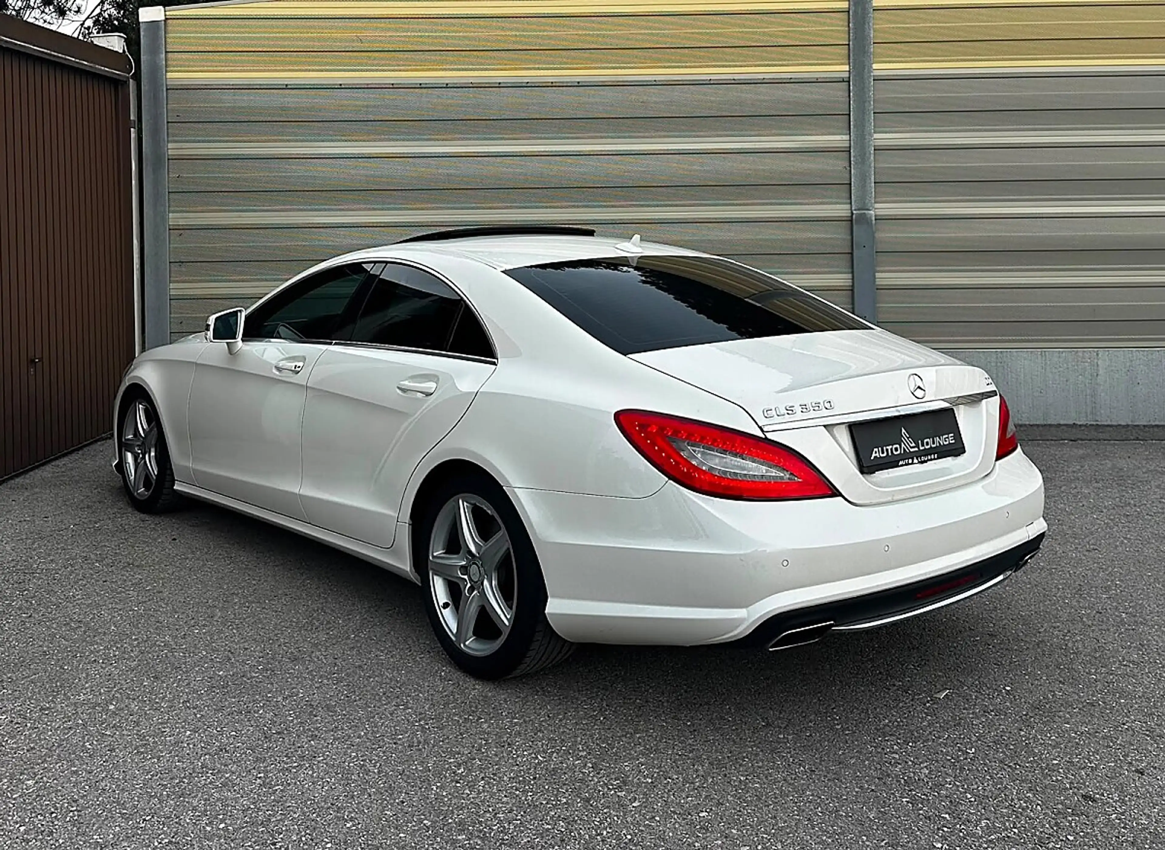 Mercedes-Benz CLS 350 CDI BlueEfficiency Aut. DPF — photo 11