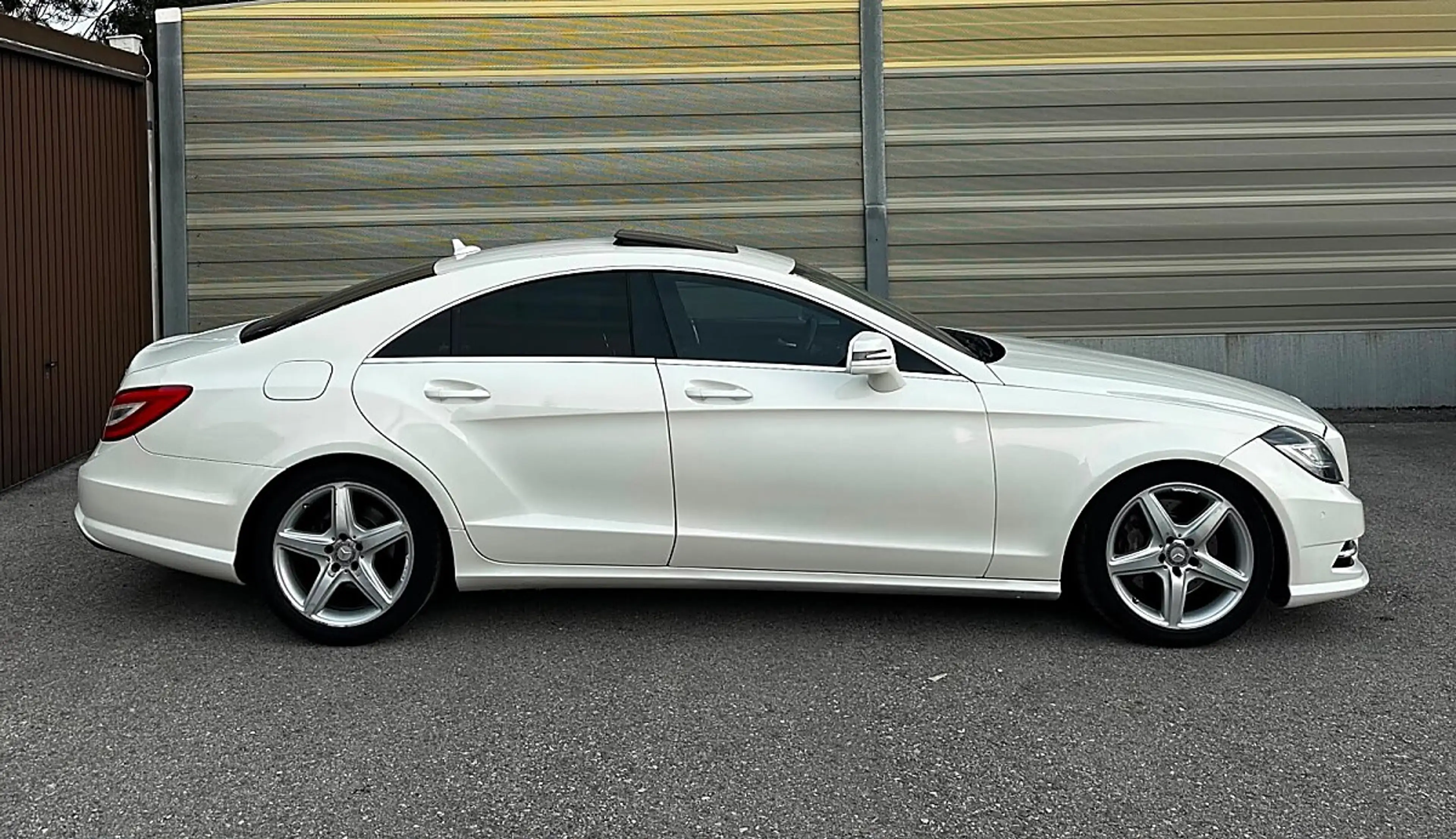 Mercedes-Benz CLS 350 CDI BlueEfficiency Aut. DPF — photo 8