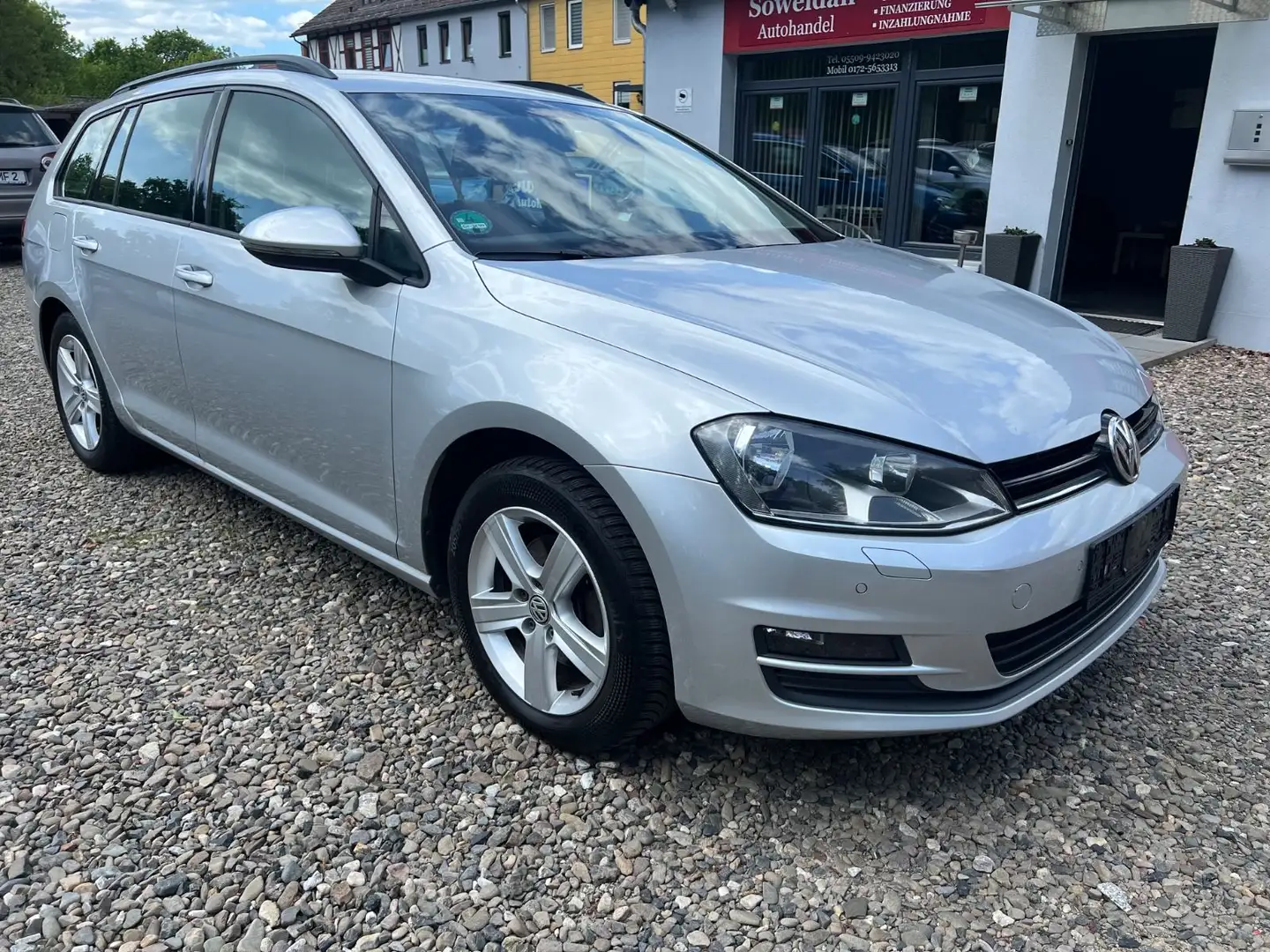 Volkswagen Golf VII Variant Comfortline Teileder/Navi/Alu Plateado - 2