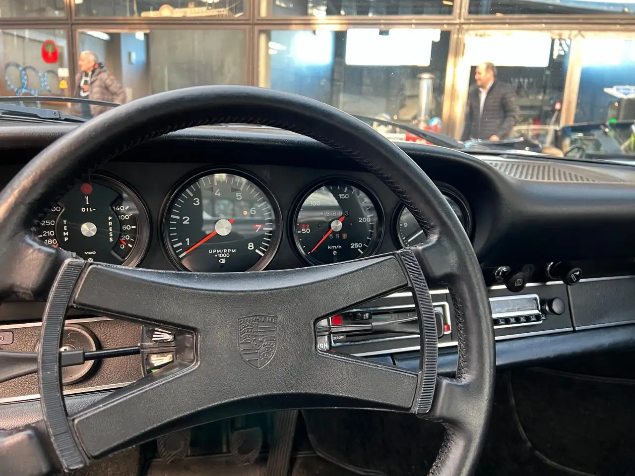 Porsche 911 E 5.Gang 2.4 L Ölklappe Match.Num,Frame OFF, foto 10