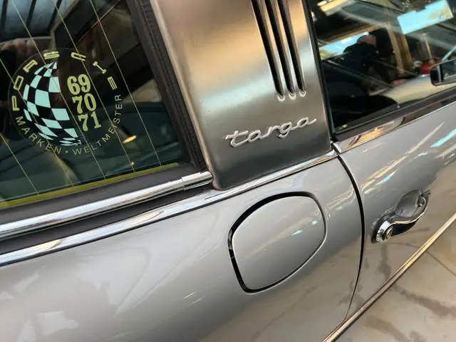 Porsche E 5.Gang 2.4 L Ölklappe  Match.Num,Frame OFF