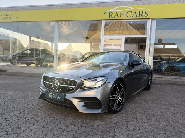 Mercedes-Benz E 220 Coupe E 220 d AMG LINE - GARANTIE - CARPASS - PANO - BURMESTER - 360° -