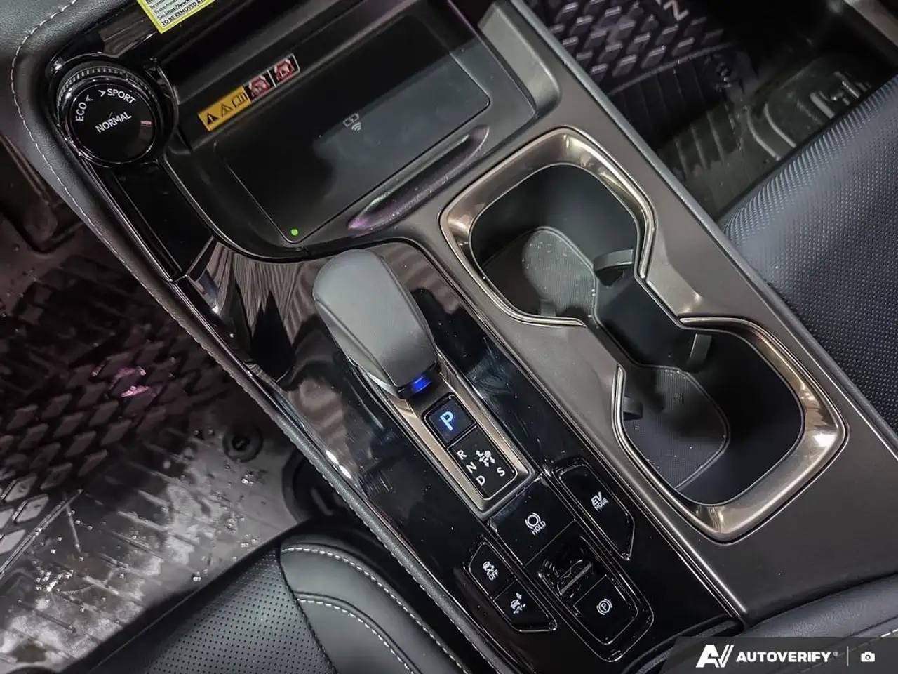 Lexus NX photo Lexus NX
