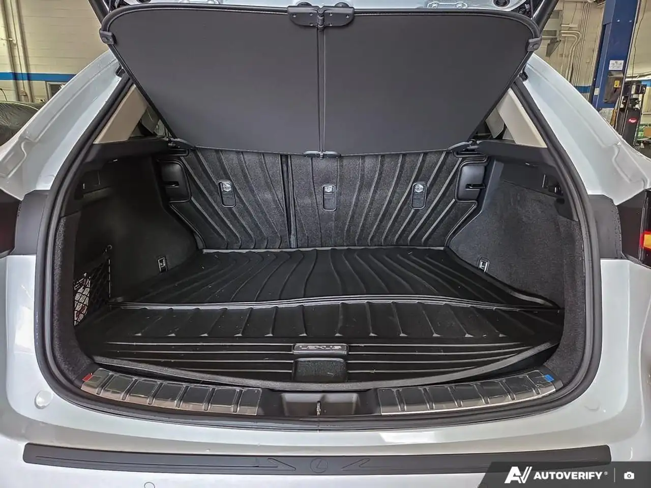 Lexus NX photo Lexus NX