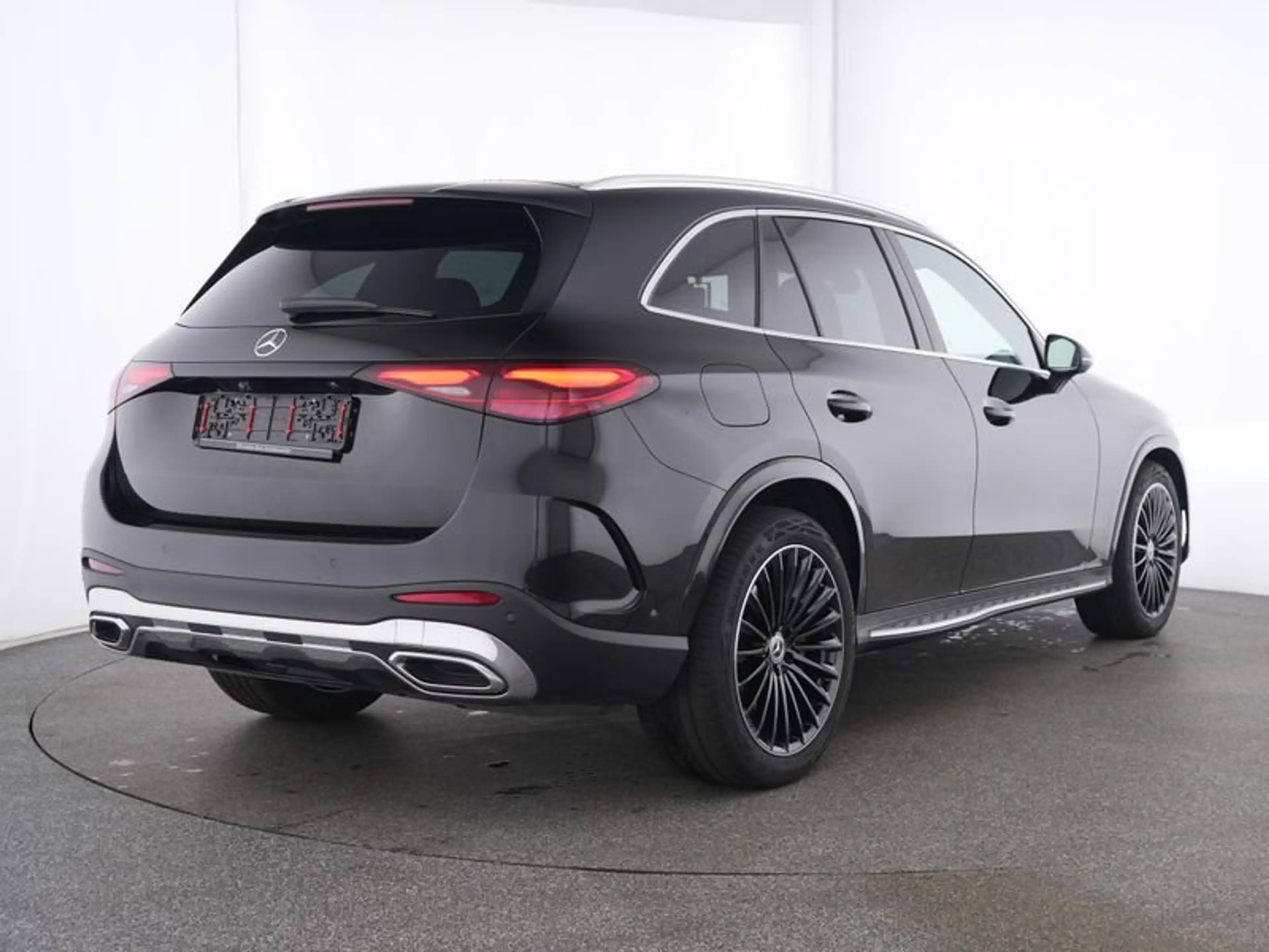 Mercedes-Benz GLC 450 d 4M AMG Pano/AHK/MBUX/20"/Kamera/Ambien — photo 3