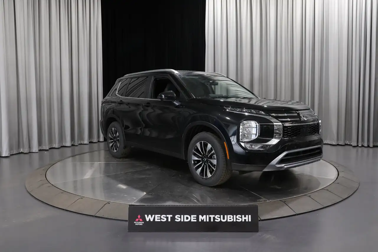 2026 Mitsubishi Outlander