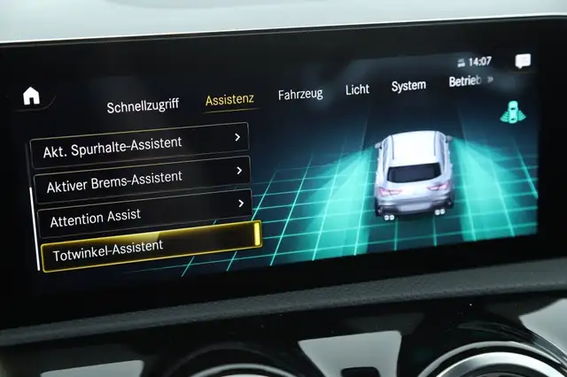 Mercedes-Benz CLA 45 AMG 4MATIC SB PERFORMANCE PANO NIGHT 19ZOLL Ansicht 25