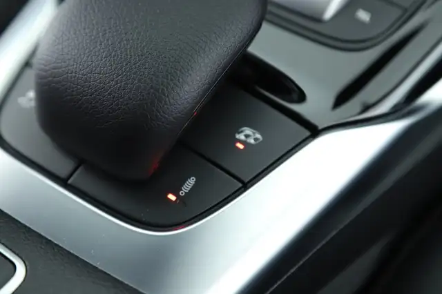 Mercedes-Benz CLA 45 AMG 4MATIC SB PERFORMANCE PANO NIGHT 19ZOLL Ansicht 23