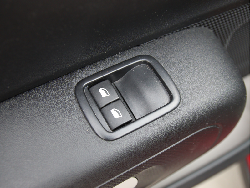 Citroen C3 1.2 PureTech S&S Feel Edition Nw. Distri, Carplay, — photo 33