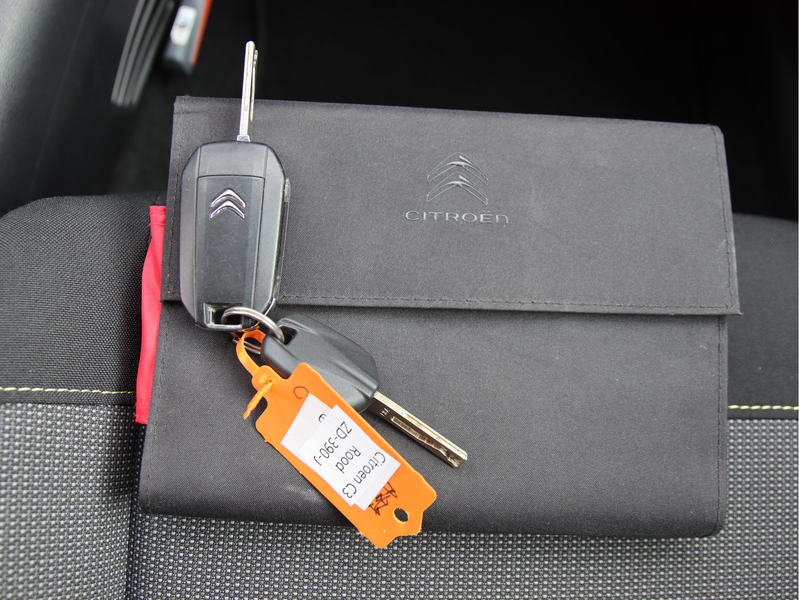 Citroen C3 1.2 PureTech S&S Feel Edition Nw. Distri, Carplay, — photo 38