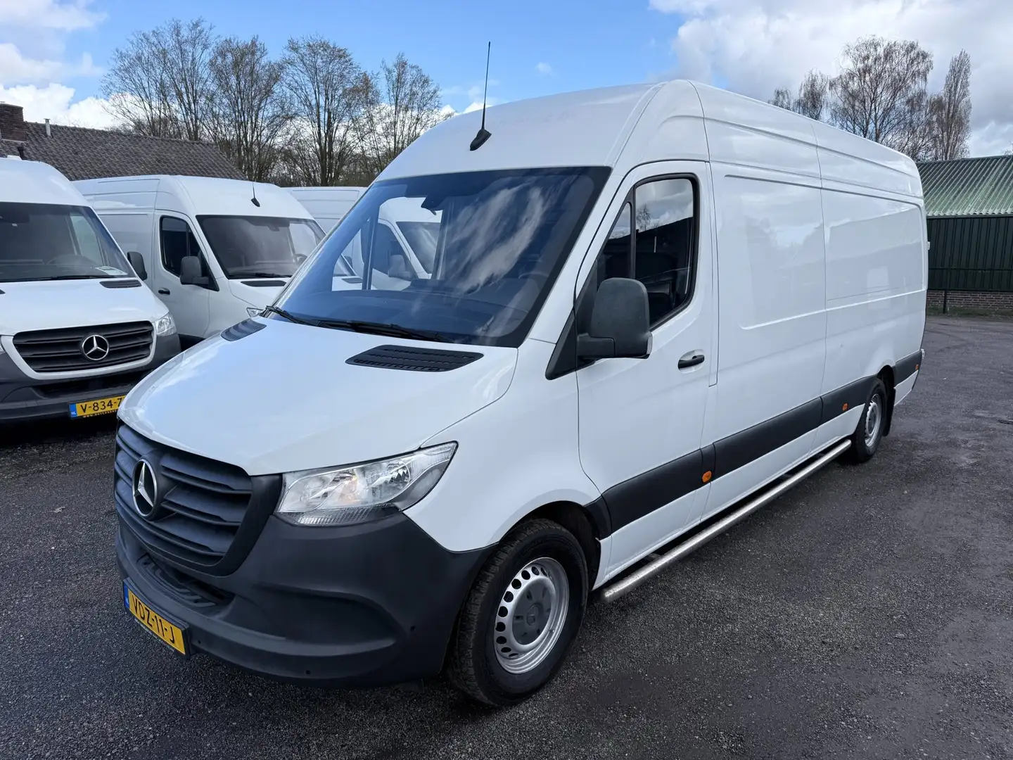 mercedes-benz sprinter