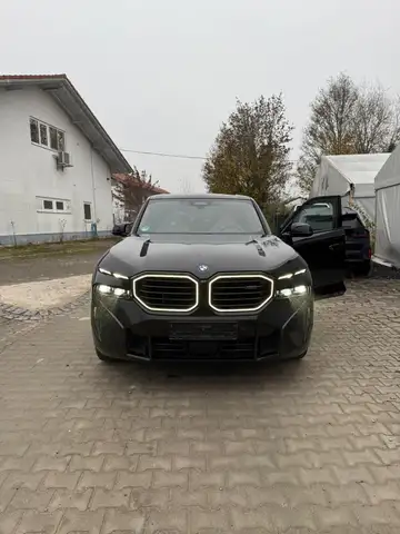 BMW XM 4.4 phev auto