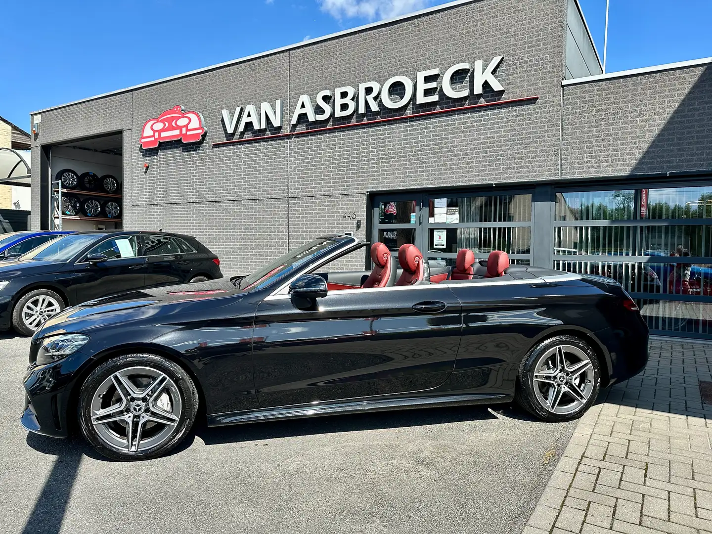 Mercedes-Benz C 180 C 180 Cabrio 9G-TRONIC AMG Line Plus Pack Exclusiv Noir - 2