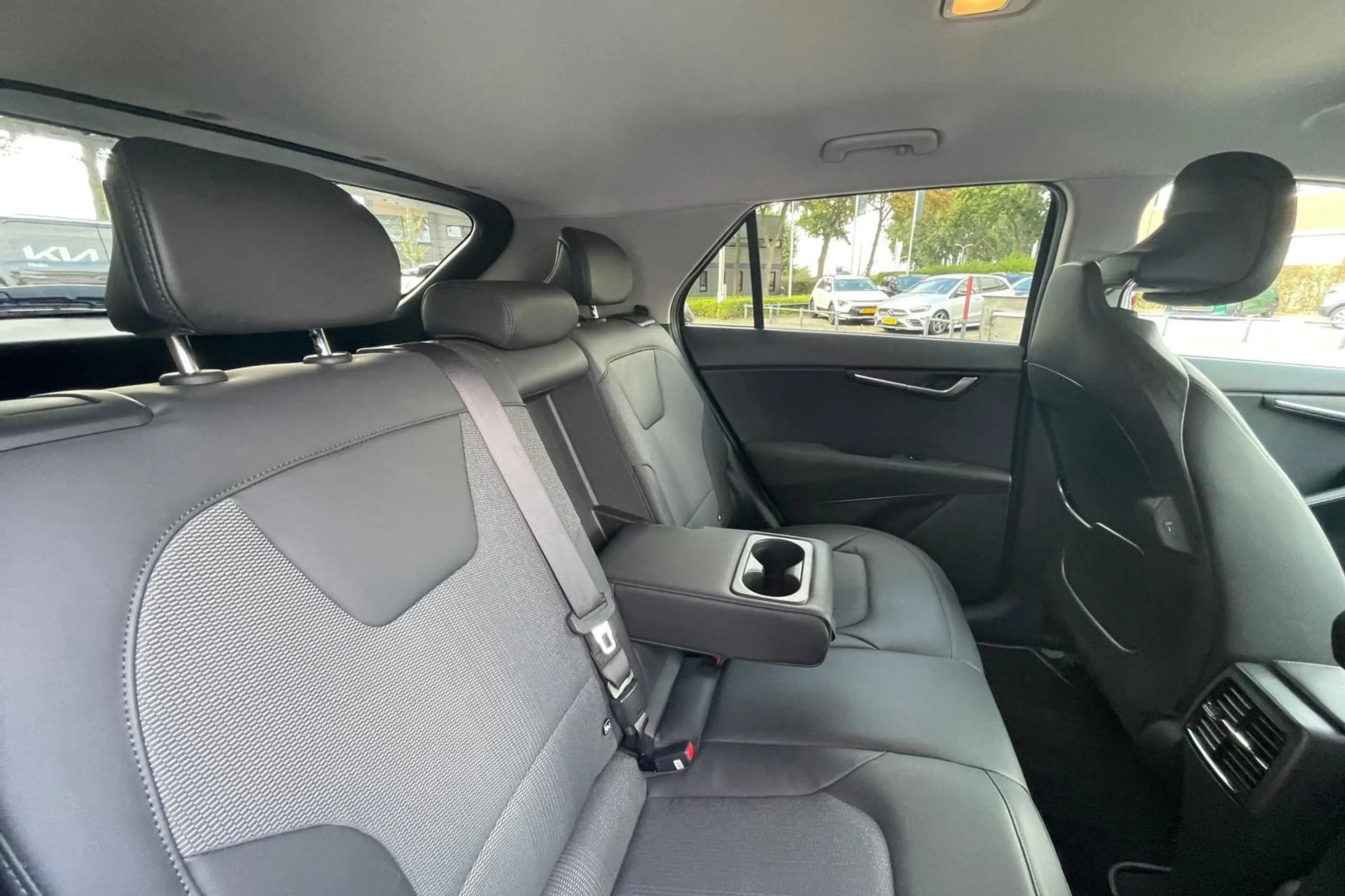 Kia e-Niro EV Edition 64.8 kWh | Trekhaak | SOH | Tot 10 jaar — photo 13