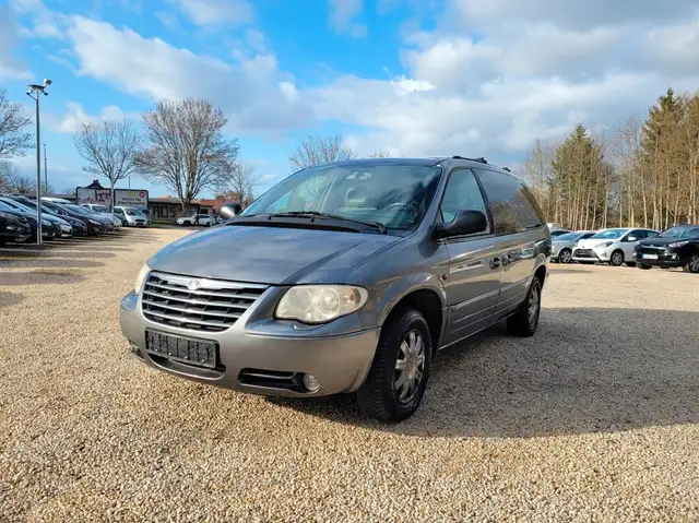 Chrysler Grand Voyager Limited 2.8 CRD*Klima*SZH*Temp*LMF