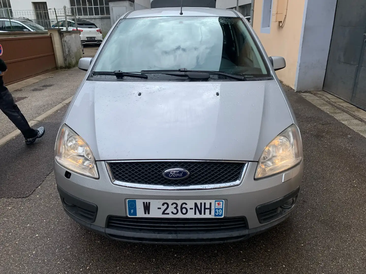 Ford C-Max contrôle technique a jour - 2