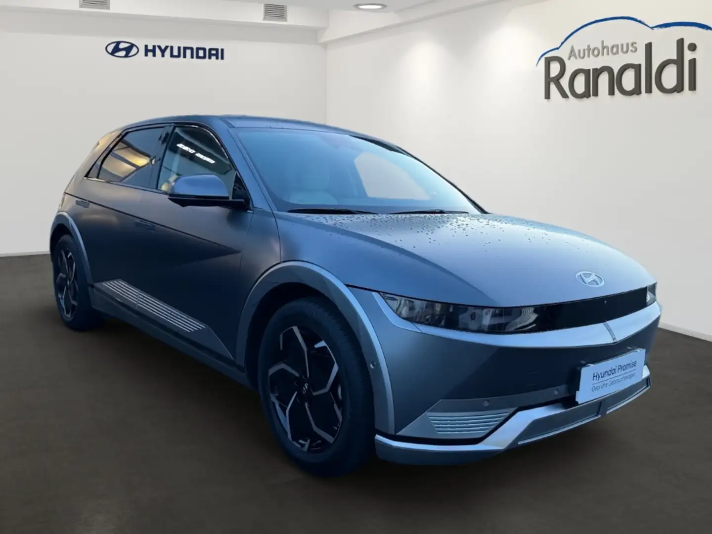 Hyundai IONIQ 5 Uniq Elektro 58 kWh++Voll!++Wenige KM!++Allwetter+ Grau - 2