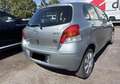 Toyota Yaris 1,0 VVT-i Sol 02/2027 + 4 Monate Grau - thumbnail 3