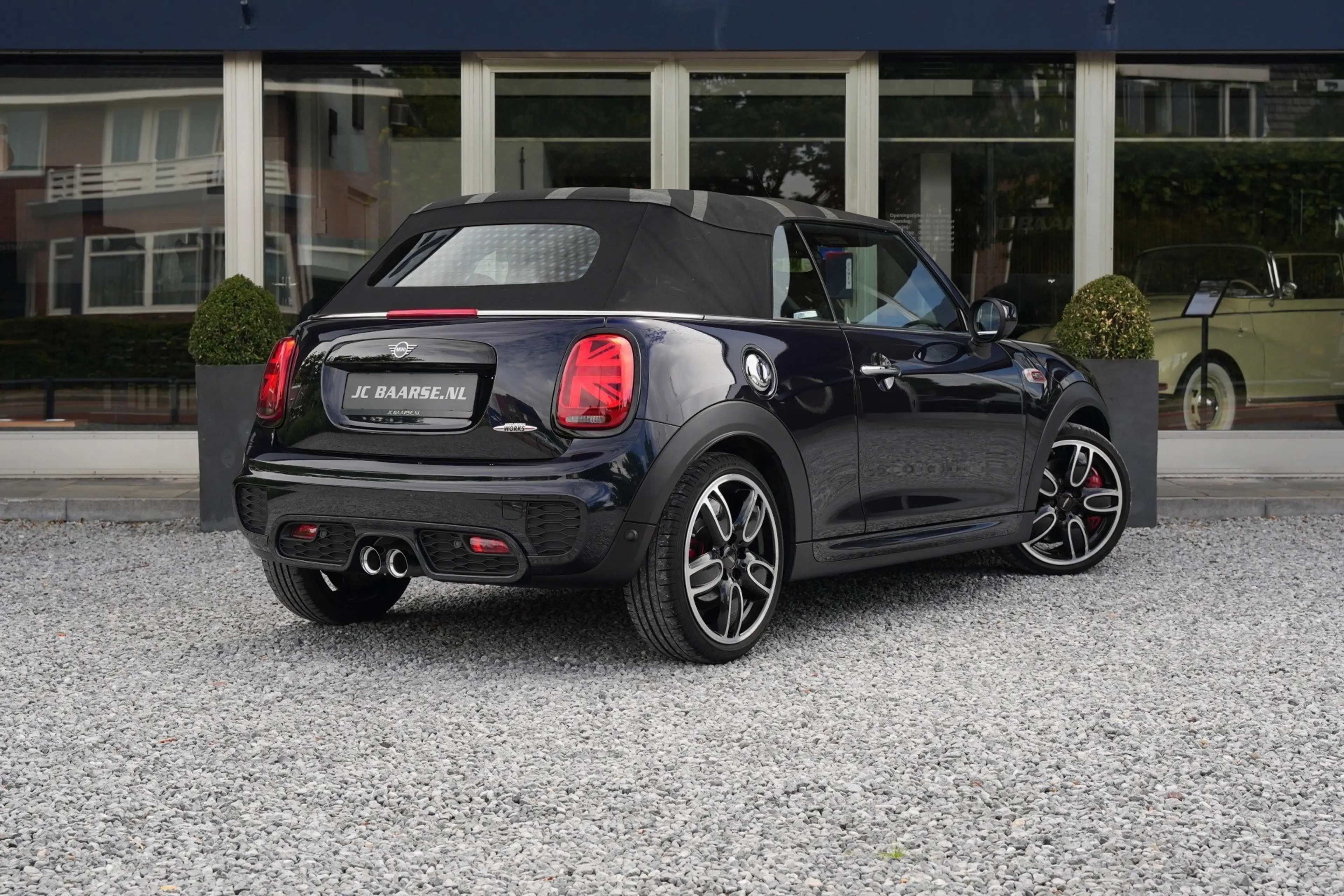 MINI John Cooper Works Cabrio 2.0 JCW CHILI /LED/HAR-KAR/LEDER/PDC/CARPLAY — photo 5