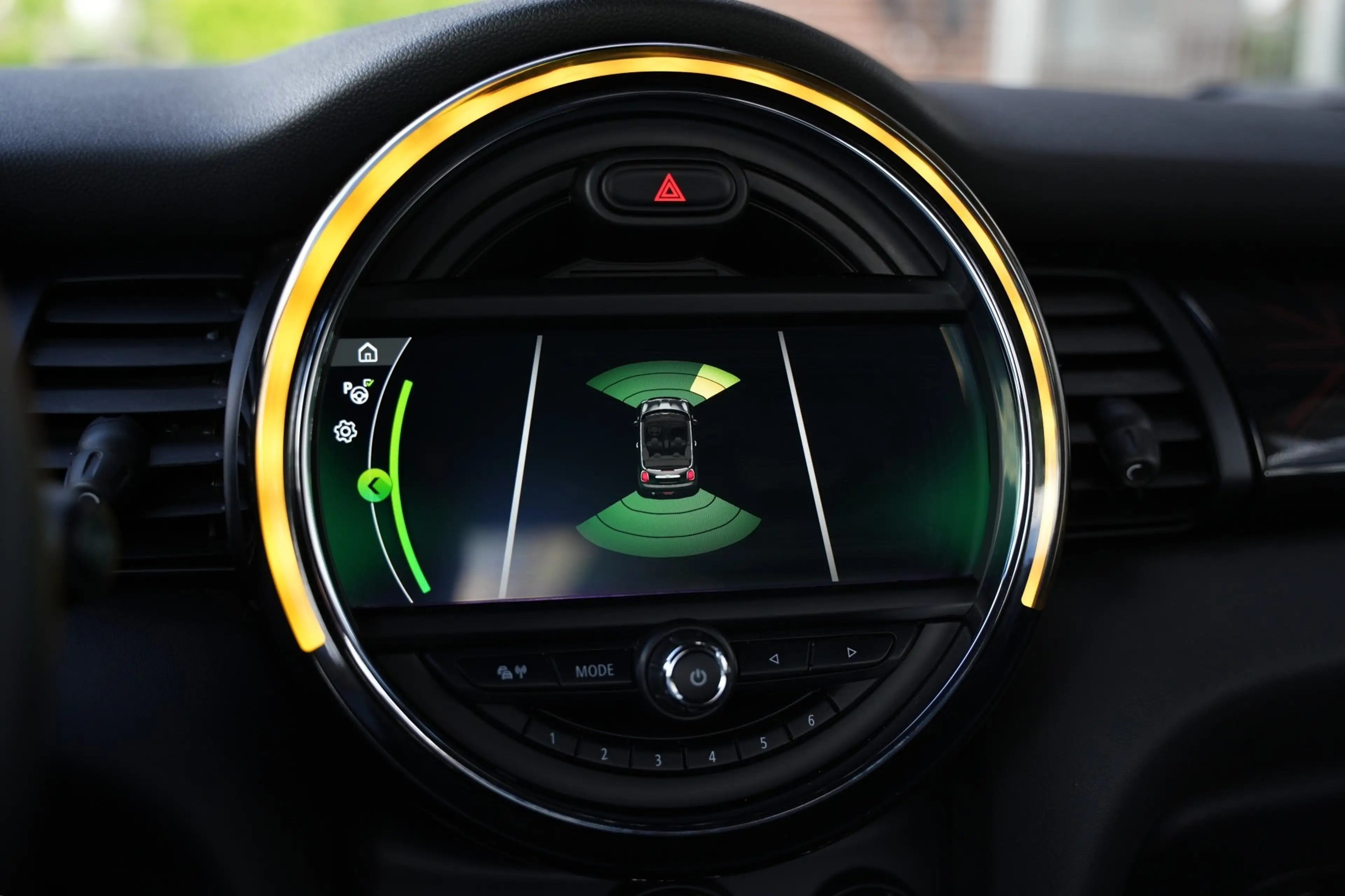 MINI John Cooper Works Cabrio 2.0 JCW CHILI /LED/HAR-KAR/LEDER/PDC/CARPLAY — photo 29