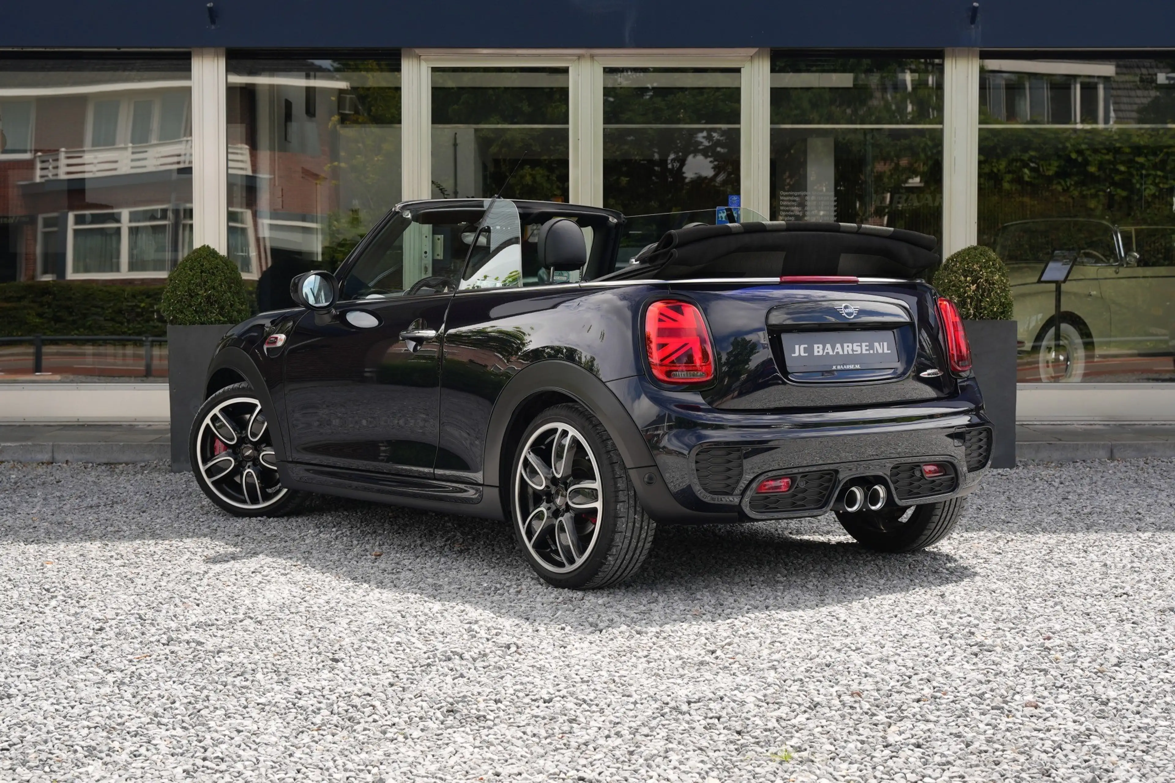 MINI John Cooper Works Cabrio 2.0 JCW CHILI /LED/HAR-KAR/LEDER/PDC/CARPLAY — photo 7