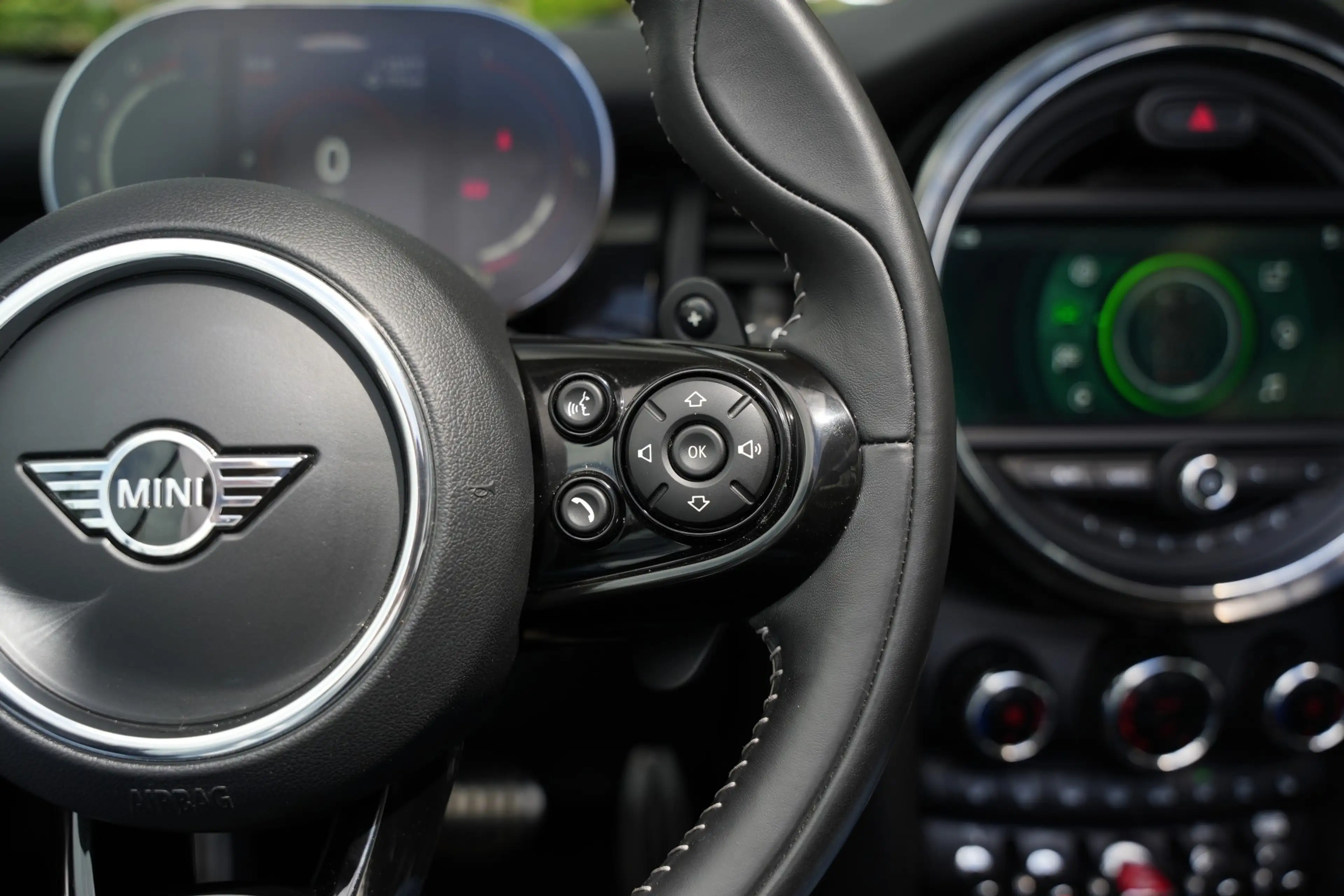 MINI John Cooper Works Cabrio 2.0 JCW CHILI /LED/HAR-KAR/LEDER/PDC/CARPLAY — photo 18