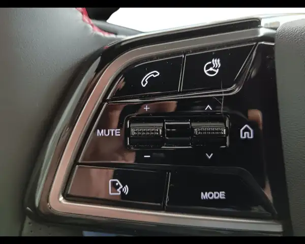 KGM Actyon view 11