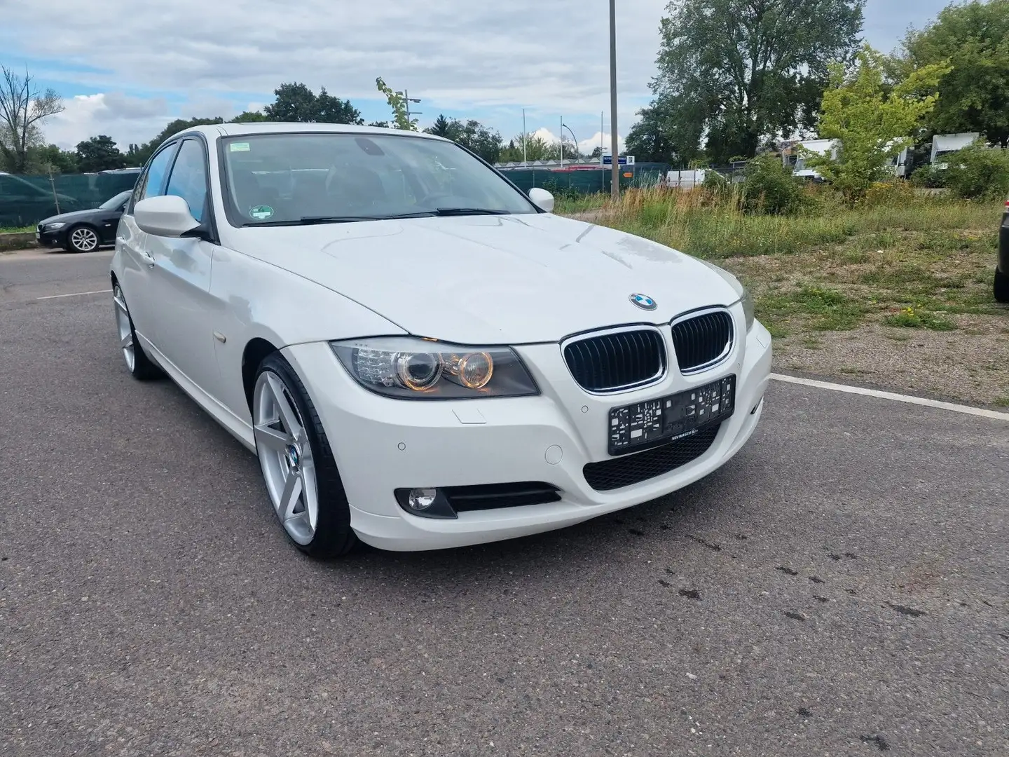 BMW 320 Baureihe 3 Lim. 320d Blanco - 1